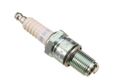 &nbsp;Chrysler Town & Country S/W Spark Plug