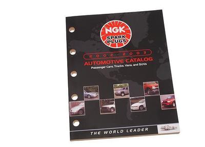 &nbsp;Chrysler Town & Country S/W Paper Catalog
