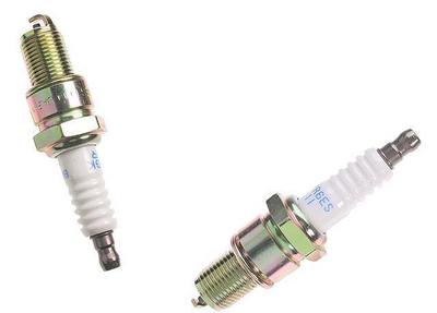 1989-1994&nbsp;Suzuki Swift Spark Plug