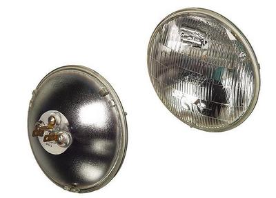 &nbsp;Chevrolet / Chevy Metro Bulb - Headlight